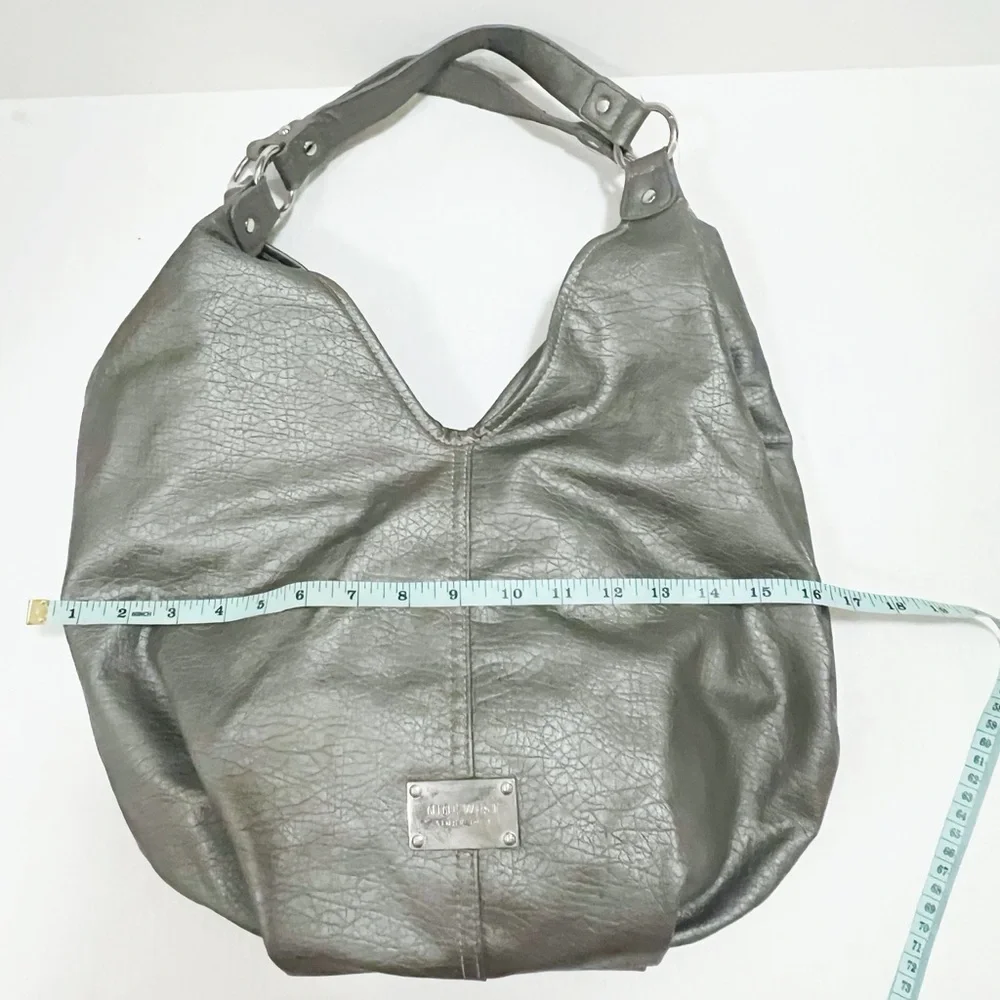 Early 2000s vintage Nine West Metallic Color boho shoulder bag